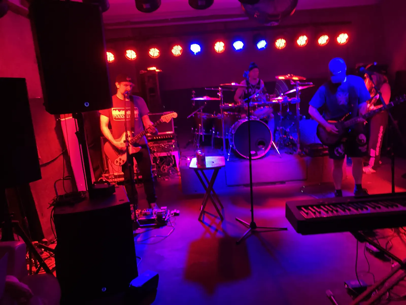 Cold band tracking session